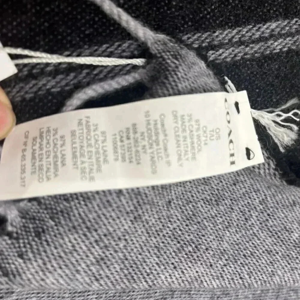 COACH Classic Horse And Carriage Oversized Muffler CK714 BLK - Picture 6 of 7